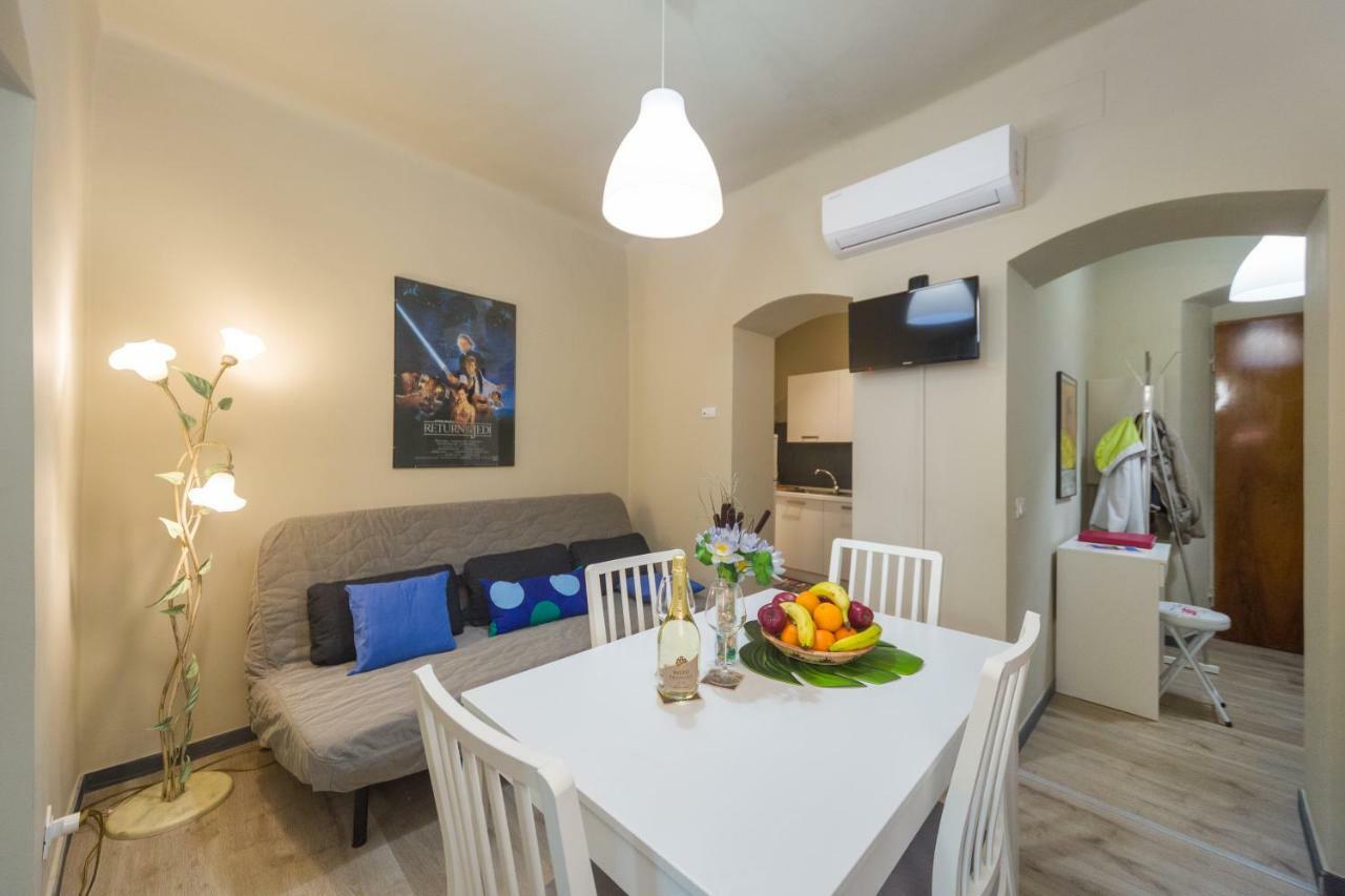 Pippi'S Aquarium Home With A/C Genoa Luaran gambar